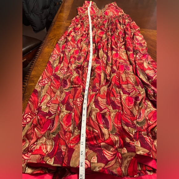 Elegant Green Sleeveless Dress, crepe with dupatta - Picture 12 of 16